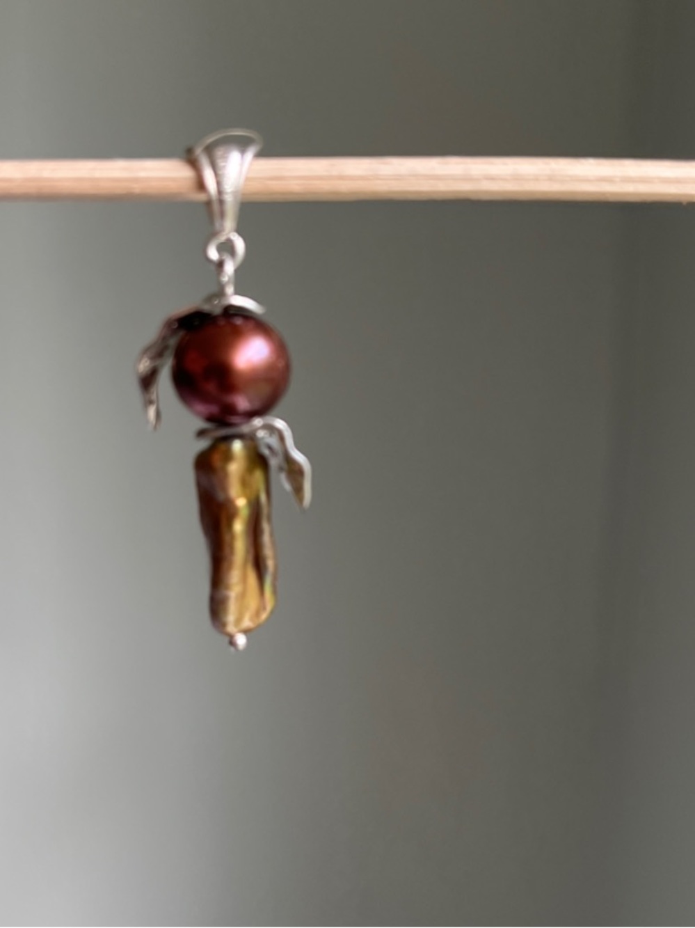 Brown Pearl and Gold Freshwater Pearl Pendant Sterling Silver - Picture 1 of 5